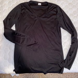 Long sleeve black v neck